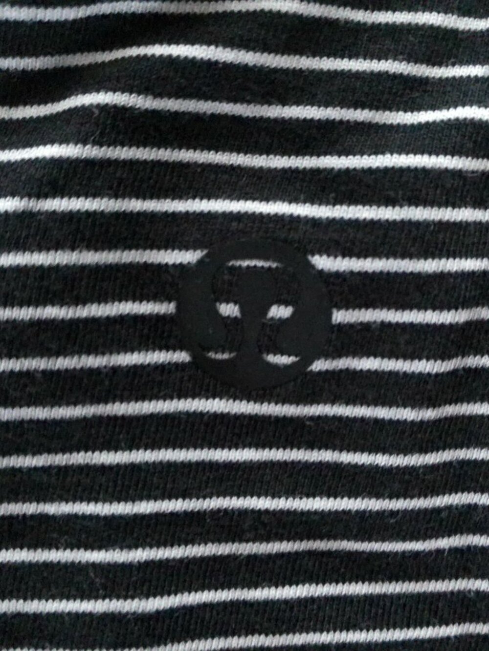 LULULEMON ATHLETICA “Brunswick Muscle" Slveless Crew Neck Blk w/Wht Stripe Tee L - Picture 5 of 7